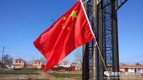 中国小伙以色列搭讪当地女孩，聊起中国制造，出奇的友好热情游戏画面